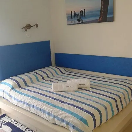 Apartament Irida Sarti