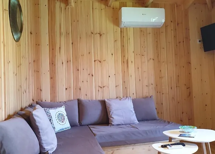 Irida Appartement Sarti